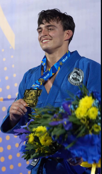 IBJJF champion Will Wilson competing